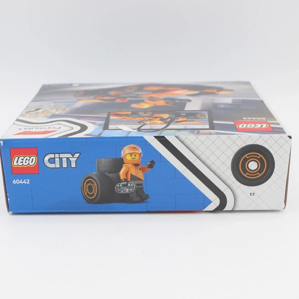 LEGO City Formula 1 F1 Driver with McLaren Race Car 60442 86 Pcs Builing Toy 6+